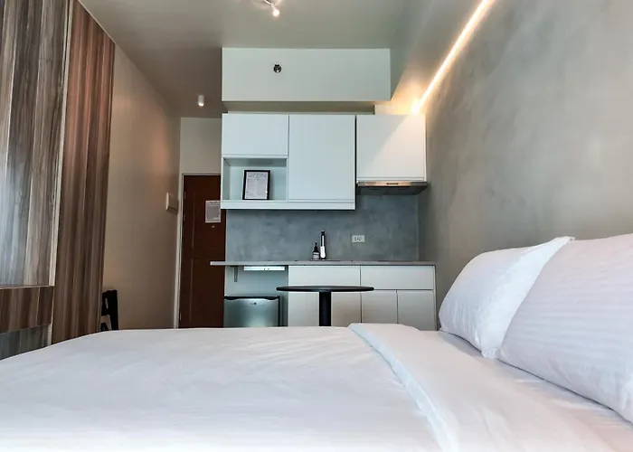 Apartamento Sky Makati Modern Penthouse Near Greenbelt *